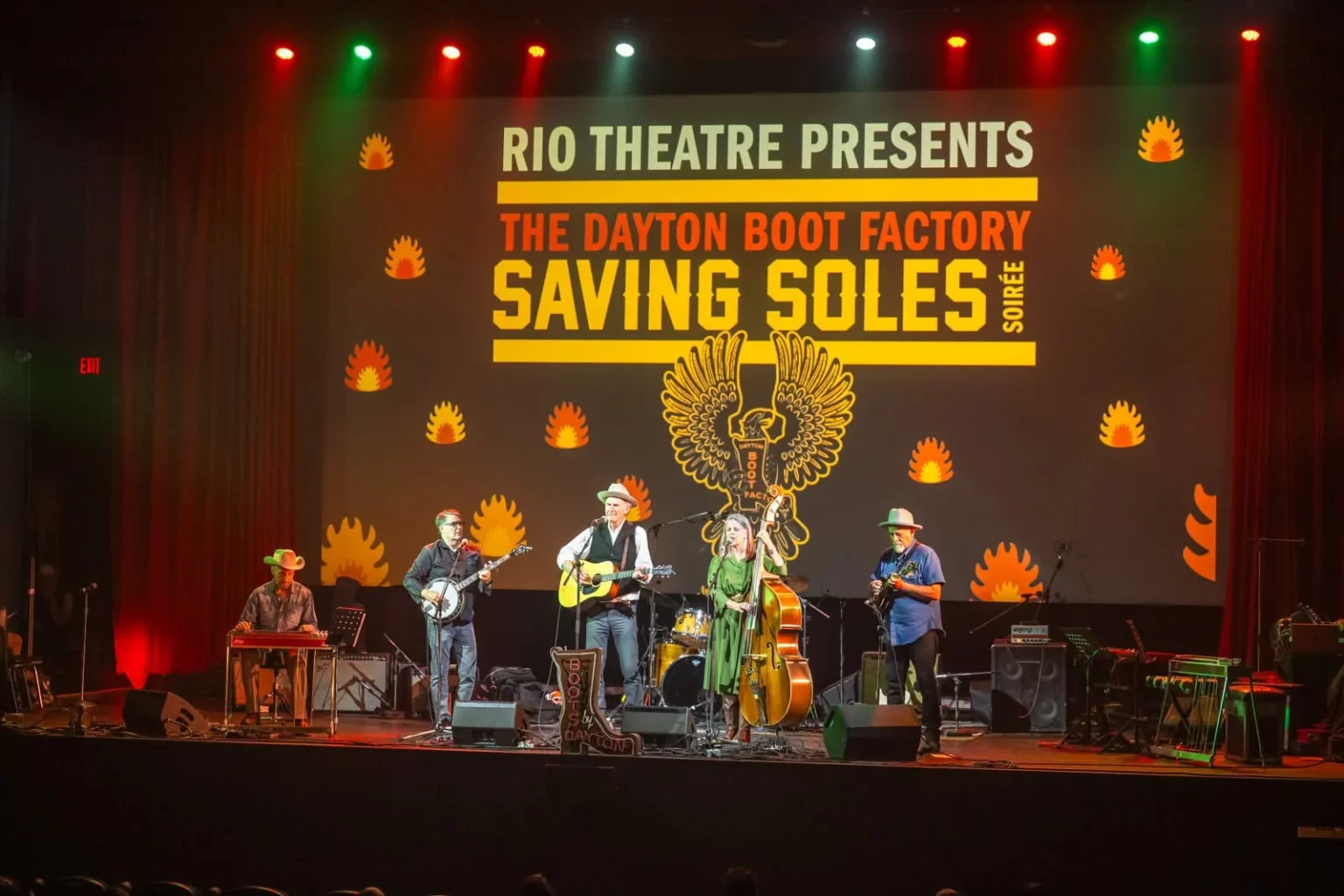 Photo By: Christopher Edmonstone